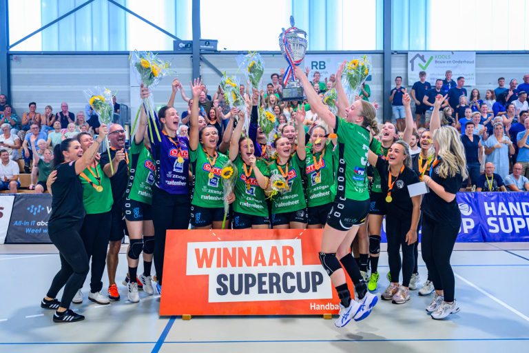 VOC Amsterdam wint Handbal SuperCup