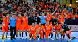 TeamNL Handbalheren openen EK kwalificatiereeks met nipte zege