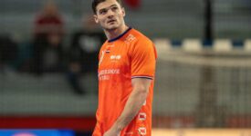 Medische controle dwingt Kay Smits tot pauze bij TeamNL Handbalheren