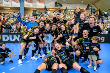 HV Aalsmeer wint na de beker, ook het landskampioenschap
