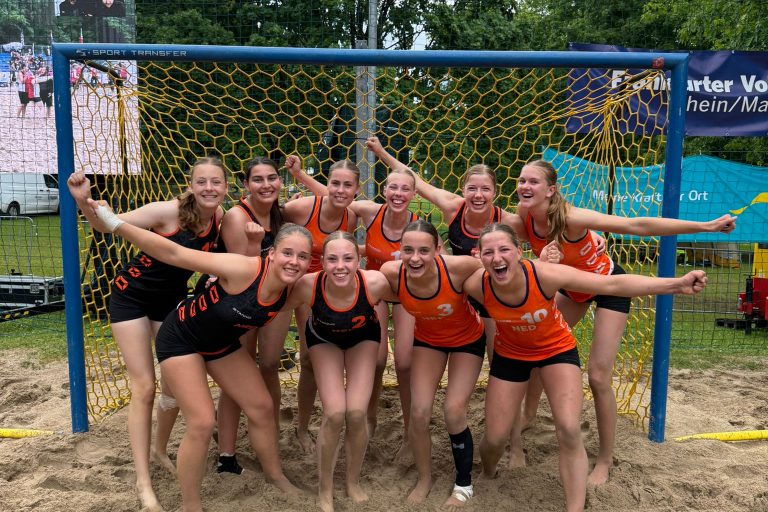 Dit team vertrekt naar Tunesië voor het WK Beach Handball W17