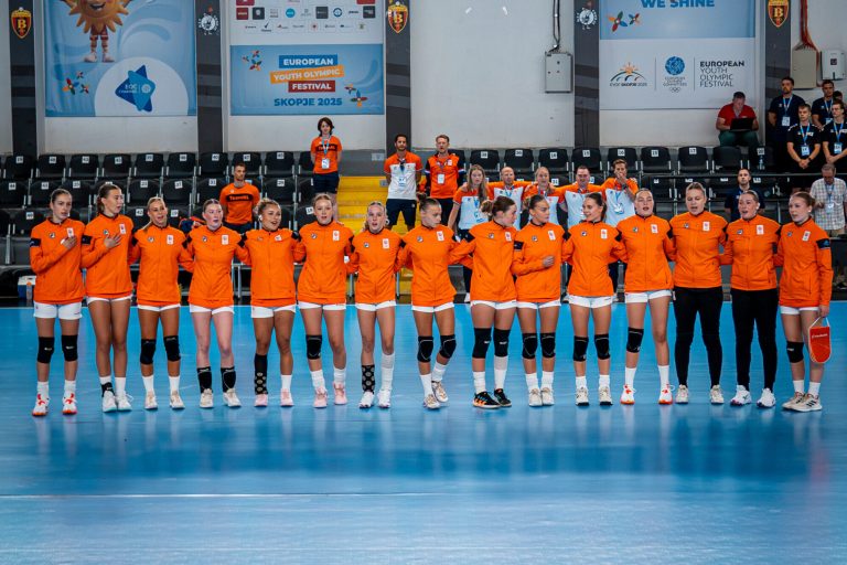 Dames U17 eindigen als vierde op EYOF