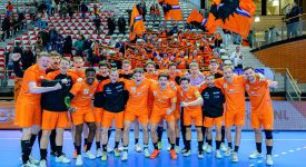 TeamNL Handbalheren winnen eerste Golden League wedstrijd van Griekenland