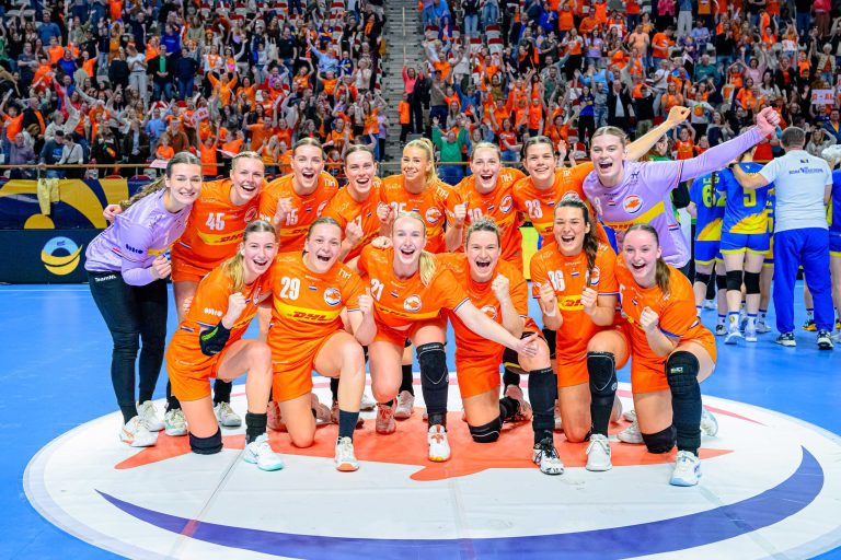 TeamNL Handbaldames ongeslagen in EK kwalificatie door winst op Bosnië-Herzegovina